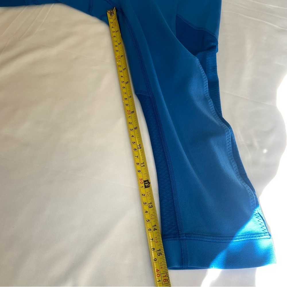 Lululemon Athletica Blue Leggings with Black Waistband - Picture 11 of 12